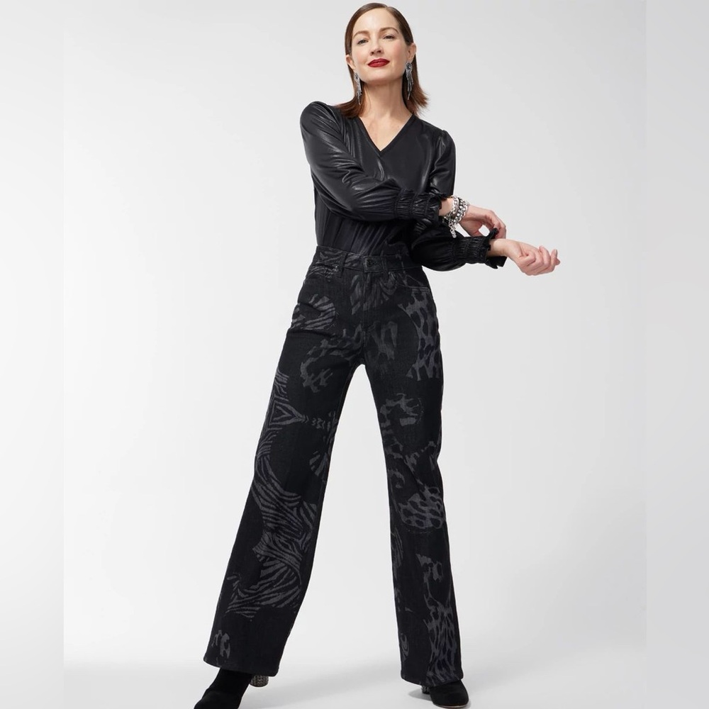 Chico’s High Rise Animal Wide Leg Jeans-2 or 12R